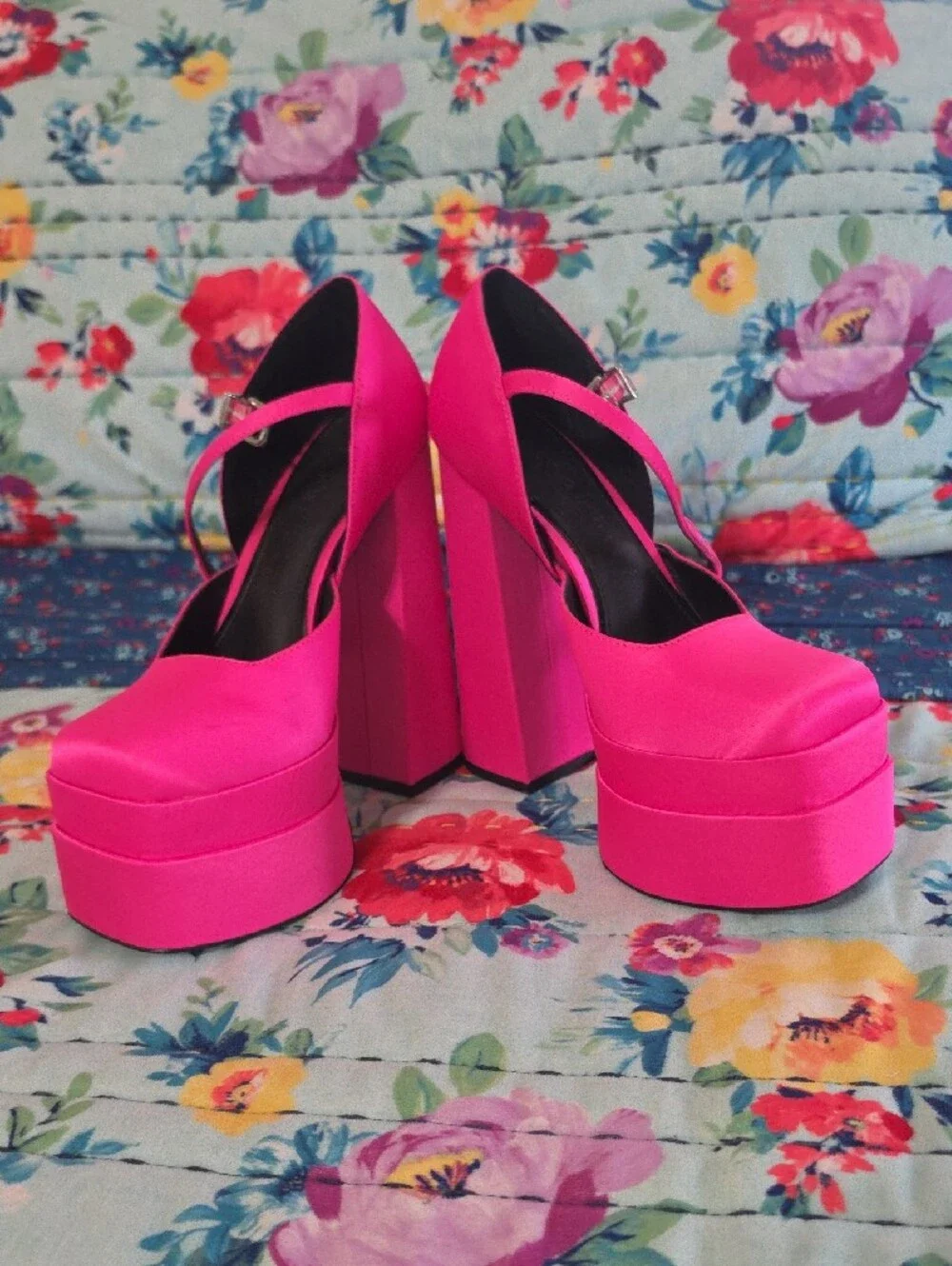 Gianni Bini Hot Pink Platform Mary Jane Pumps